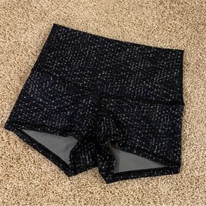 Lululemon 2” Shorts